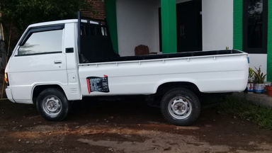 1993 Mitsubishi Colt L 300 - Ready untuk segala medan (s-1) 1993 Mitsubishi Colt L 300 - Ready untuk segala medan (s-1)