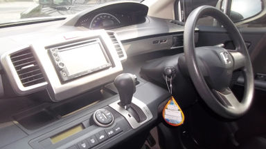 2013 Honda Freed PSD - Kondisi super mulus, siap pakai. (s-13) 2013 Honda Freed PSD - Kondisi super mulus, siap pakai. (s-13)