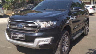 2015 Ford Everest Trendy - Limited Edition (s-0) 2015 Ford Everest Trendy - Limited Edition (s-0)
