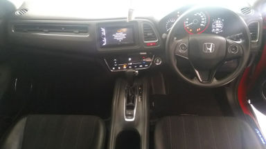 2015 Honda HR-V E CVT-Automatic - Nyaman Terawat Fitur Mobil Lengkap (s-5) 2015 Honda HR-V E CVT-Automatic - Nyaman Terawat Fitur Mobil Lengkap (s-5)