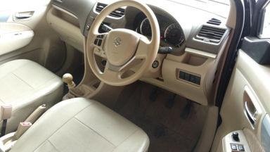 2013 Suzuki Ertiga GX - Terawat - Siap Pakai (s-4) 2013 Suzuki Ertiga GX - Terawat - Siap Pakai (s-4)