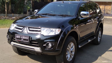2014 Mitsubishi Pajero Sport Exceed - Kondisi Mulus Tinggal Pakai (s-0) 2014 Mitsubishi Pajero Sport Exceed - Kondisi Mulus Tinggal Pakai (s-0)