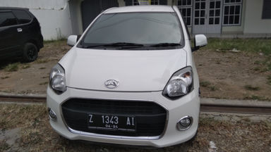 2016 Daihatsu Ayla . - Siap Pakai (s-2) 2016 Daihatsu Ayla . - Siap Pakai (s-2)