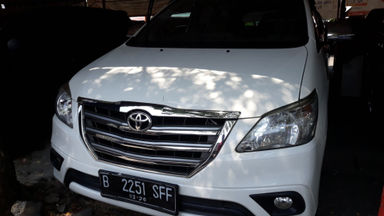2015 Toyota Kijang Innova G - Kondisi Mulus Siap Pakai 2015 Toyota Kijang Innova G - Kondisi Mulus Siap Pakai