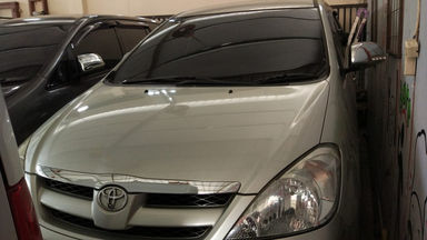 2008 Toyota Kijang Innova G - Kondisi Mulus Terawat (s-0) 2008 Toyota Kijang Innova G - Kondisi Mulus Terawat (s-0)