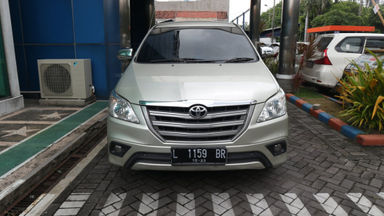 2013 Toyota Kijang Innova E - PROMO IMLEK (s-3) 2013 Toyota Kijang Innova E - PROMO IMLEK (s-3)