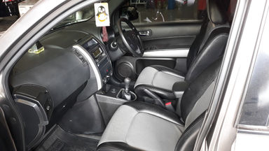 2014 Nissan X-Trail 2.0 MT - Low KM asli H Siap Lebaran (s-1) 2014 Nissan X-Trail 2.0 MT - Low KM asli H Siap Lebaran (s-1)
