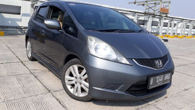 2011 Honda Jazz RS 1.5 AT - Kondisi Mulus Terawat (s-2) 2011 Honda Jazz RS 1.5 AT - Kondisi Mulus Terawat (s-2)