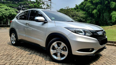 2015 Honda HR-V E - Mobil Pilihan (s-0) 2015 Honda HR-V E - Mobil Pilihan (s-0)