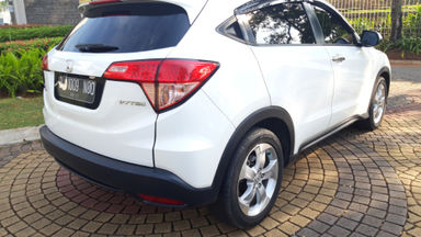 2016 Honda HR-V E CVT - Istimewa siap pakai (s-2) 2016 Honda HR-V E CVT - Istimewa siap pakai (s-2)
