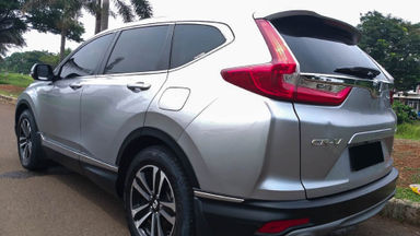 2017 Honda CR-V Prestige Turbo - Mobil Pilihan (s-2) 2017 Honda CR-V Prestige Turbo - Mobil Pilihan (s-2)