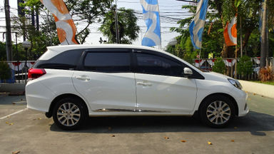 2014 Honda Mobilio E cvt Prestige - Jarak Tempuh Rendah (s-4) 2014 Honda Mobilio E cvt Prestige - Jarak Tempuh Rendah (s-4)
