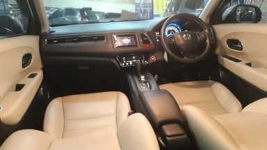 2016 Honda HR-V E CVT Automatic - Km Rendah Seperti Baru (s-8) 2016 Honda HR-V E CVT Automatic - Km Rendah Seperti Baru (s-8)