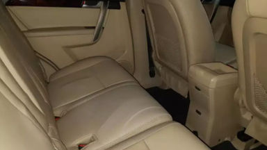 2011 Chevrolet Captiva Diesel AT - Kondisi Ok & Terawat (s-2) 2011 Chevrolet Captiva Diesel AT - Kondisi Ok & Terawat (s-2)