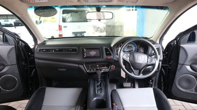 2015 Honda HR-V E cvt - Good Condition Warna Favorit, Harga Terjangkau (s-2) 2015 Honda HR-V E cvt - Good Condition Warna Favorit, Harga Terjangkau (s-2)