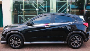 2018 Honda HR-V MUGEN E CVT - jarang pakai (s-2) 2018 Honda HR-V MUGEN E CVT - jarang pakai (s-2)
