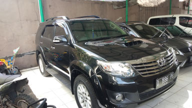 2013 Toyota Fortuner G - Matic Good Condition Harga Murah Tinggal Bawa (s-4) 2013 Toyota Fortuner G - Matic Good Condition Harga Murah Tinggal Bawa (s-4)