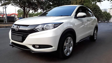 2016 Honda HR-V E CVT - Mobil Pilihan (s-0) 2016 Honda HR-V E CVT - Mobil Pilihan (s-0)