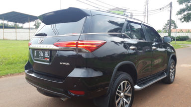 2016 Toyota Fortuner VRZ 4x2 - Istimewa siap pakai (s-2) 2016 Toyota Fortuner VRZ 4x2 - Istimewa siap pakai (s-2)