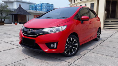 2016 Honda Jazz RS 1.5 AT - Mobil Pilihan (s-0) 2016 Honda Jazz RS 1.5 AT - Mobil Pilihan (s-0)