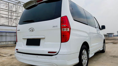 2015 Hyundai H-1 Elegance - Mobil Pilihan (s-2) 2015 Hyundai H-1 Elegance - Mobil Pilihan (s-2)