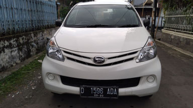 2015 Daihatsu Xenia D - Dp 15 Juta (s-1) 2015 Daihatsu Xenia D - Dp 15 Juta (s-1)