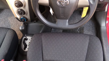 2013 Toyota Yaris E - Warna Favorit, Harga Terjangkau (s-5) 2013 Toyota Yaris E - Warna Favorit, Harga Terjangkau (s-5)