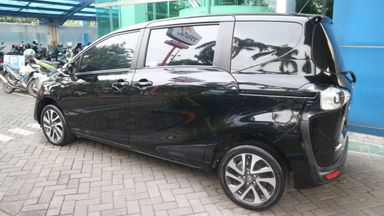 2016 Toyota Sienta V - Baru Di Servis Mulus Pemakaian Pribadi (s-2) 2016 Toyota Sienta V - Baru Di Servis Mulus Pemakaian Pribadi (s-2)