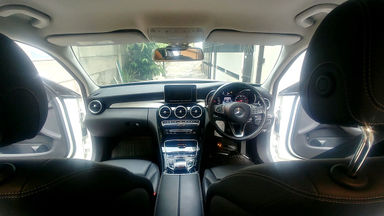 2014 Mercedes Benz C-Class C200 - bekas berkualitas (s-3) 2014 Mercedes Benz C-Class C200 - bekas berkualitas (s-3)