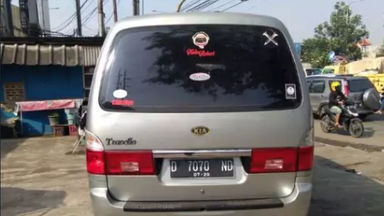 2010 KIA Travello MT - Terawat Siap Pakai (s-4) 2010 KIA Travello MT - Terawat Siap Pakai (s-4)