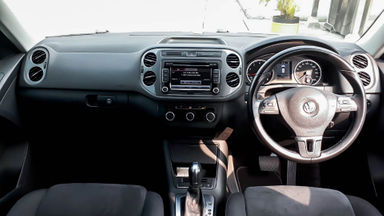 2013 Volkswagen Tiguan 1.4 TSI - Mobil Pilihan (s-3) 2013 Volkswagen Tiguan 1.4 TSI - Mobil Pilihan (s-3)
