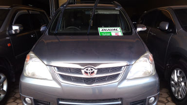 2010 Toyota Avanza G AT - Kondisi Mulus Terawat (s-0) 2010 Toyota Avanza G AT - Kondisi Mulus Terawat (s-0)