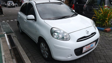 2013 Nissan March L 1.2 - Kondisi Istimewa (s-0) 2013 Nissan March L 1.2 - Kondisi Istimewa (s-0)