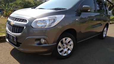 2013 Chevrolet Spin LTZ - Kondisi mulus tinggal pakai (s-0) 2013 Chevrolet Spin LTZ - Kondisi mulus tinggal pakai (s-0)