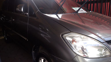 2008 Toyota Kijang Innova 2.0 G AT - Kondisi Terawat Siap Pakai (s-3) 2008 Toyota Kijang Innova 2.0 G AT - Kondisi Terawat Siap Pakai (s-3)