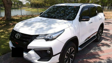 2017 Toyota Fortuner VRZ TRD - Body Mulus 2017 Toyota Fortuner VRZ TRD - Body Mulus