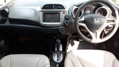 2011 Honda Jazz RS 1.5 AT - Kondisi Mulus Terawat (s-7) 2011 Honda Jazz RS 1.5 AT - Kondisi Mulus Terawat (s-7)