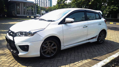 2014 Toyota Yaris S TRD - Mobil Pilihan (s-0) 2014 Toyota Yaris S TRD - Mobil Pilihan (s-0)