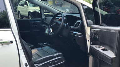 2014 Honda Odyssey Prestige - Kondisi Istimewa (s-2) 2014 Honda Odyssey Prestige - Kondisi Istimewa (s-2)