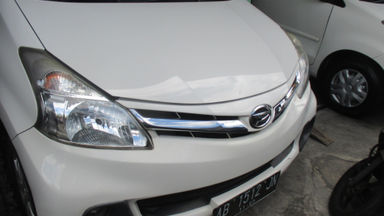 2013 Daihatsu Xenia R - Nyaman Terawat (s-0) 2013 Daihatsu Xenia R - Nyaman Terawat (s-0)