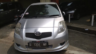 2007 Toyota Yaris . - Siap Pakai (s-2) 2007 Toyota Yaris . - Siap Pakai (s-2)