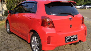 2013 Toyota Yaris E - Warna Favorit, Harga Terjangkau (s-4) 2013 Toyota Yaris E - Warna Favorit, Harga Terjangkau (s-4)
