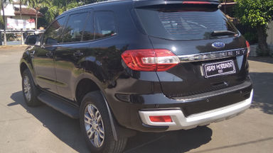 2015 Ford Everest Trendy - Limited Edition (s-4) 2015 Ford Everest Trendy - Limited Edition (s-4)