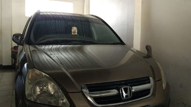 2004 Honda CR-V 2.4 MT - Kondisi Mulus Terawat (s-5) 2004 Honda CR-V 2.4 MT - Kondisi Mulus Terawat (s-5)