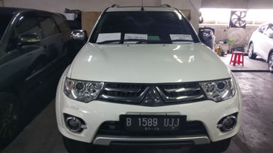 2014 Mitsubishi Pajero Dakar - Unit Siap Pakai (s-3) 2014 Mitsubishi Pajero Dakar - Unit Siap Pakai (s-3)