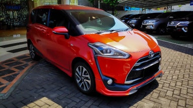 2017 Toyota Sienta Q 1.5 AT - Mobil Pilihan (s-2) 2017 Toyota Sienta Q 1.5 AT - Mobil Pilihan (s-2)
