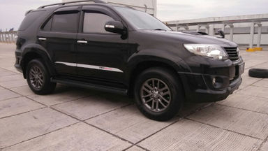 2013 Toyota Fortuner VNT TRD Sportivo - Kondisi Istimewa (s-8) 2013 Toyota Fortuner VNT TRD Sportivo - Kondisi Istimewa (s-8)