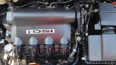 2006 Honda Jazz IDSI 1.5 MT - Bekas Berkualitas (s-8) 2006 Honda Jazz IDSI 1.5 MT - Bekas Berkualitas (s-8)
