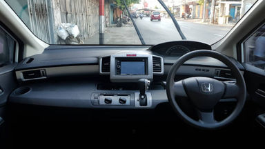 2013 Honda Freed SD - Matic Putih | Cash & Kredit | Garansi Mesin (s-3) 2013 Honda Freed SD - Matic Putih | Cash & Kredit | Garansi Mesin (s-3)