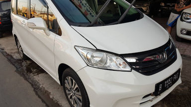 2013 Honda Freed SD - Matic Putih | Cash & Kredit | Garansi Mesin (s-2) 2013 Honda Freed SD - Matic Putih | Cash & Kredit | Garansi Mesin (s-2)